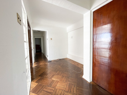 Departamento-casa Con Goce Exclusivo De Terreno En Ñuñoa