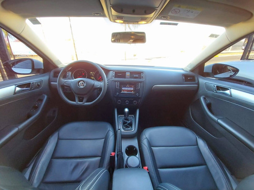 Imagem 8 de 14 de Volkswagen Jetta 1.4 16v Tsi Trendline Gasolina 4p