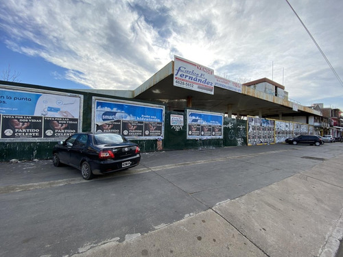 Imagen 9 de 19 de Estación De Servicio En Importante Esquina Con 98m En Ituzaingó