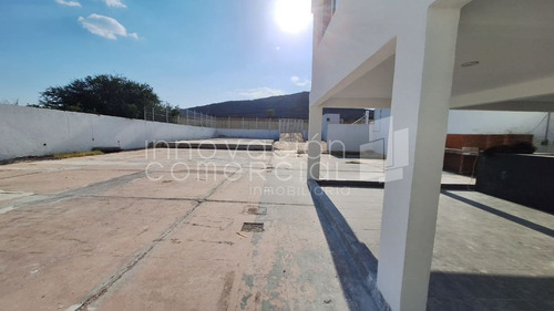 Venta / Renta De Terreno Comercial En Real De Juriquilla