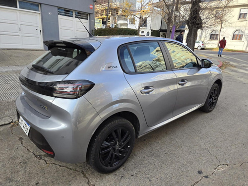Peugeot 208 1.0 Style 5P