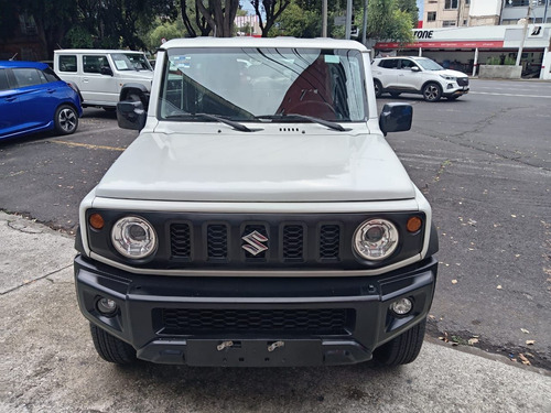 Suzuki Jimny 1.5 Glx At