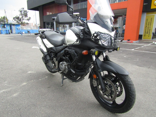 Imagen 7 de 15 de Suzuki V-storm 650