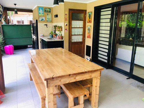 Imagen 5 de 27 de Casa - Barrio Parque Leloir