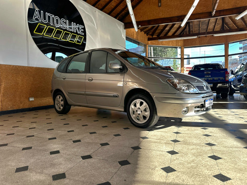 Renault Scénic 1.9 I Luxe