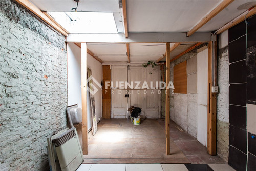 Hermosa Casa En Venta De 4 Dorm 3 Baños. En Ñuñoa.