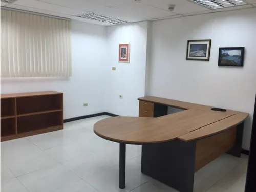 Catia Edificio En Venta