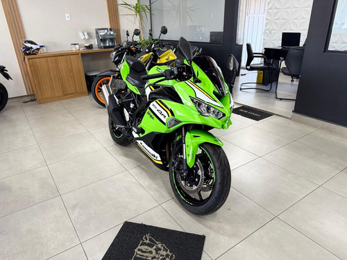 Kawasaki Ninja Zx-4r