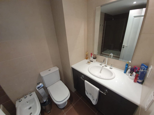 Apartamento En Venta De 3 Dormitorios En Playa Brava