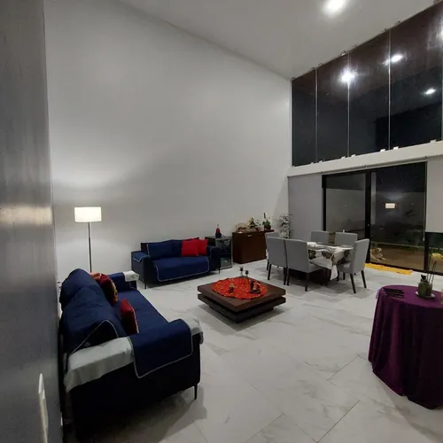 Casa En Venta Con Paneles Solares En Jardines De La Rejoayada Mérida