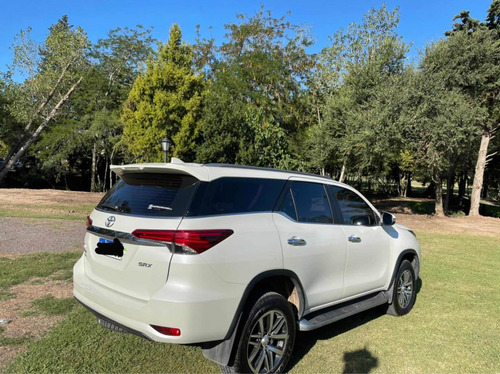 Toyota Sw4 2.8 Srx 177cv 4x4 7as At 2019