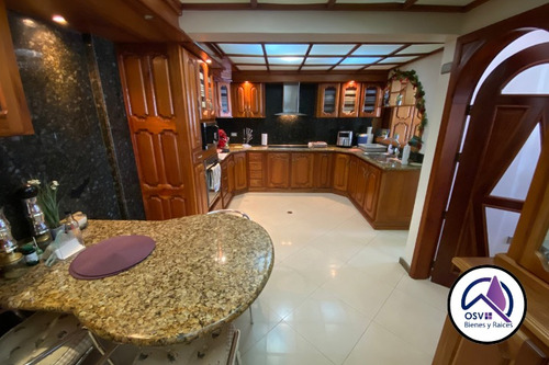 Casa En Los Castores, San Antonio De Los Altos.
