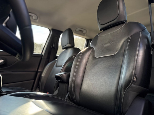 Jeep Renegade Long. T270 1.3 TB 4x2 Flex Aut.