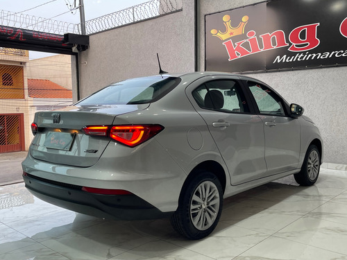 Fiat Cronos 1.0 Drive Flex 4p
