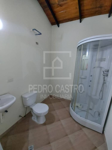 Imagen 15 de 24 de Tu Inmobiliaria Vende Town House Urbanización Villa Athenas, Sector Las Peonias Av. Atlántico Puerto Ordaz #asesoriagratuita #asesoriainmobiliaria #vendedor #pedrocastro
