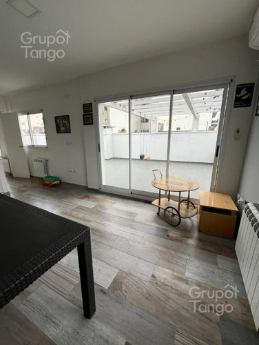 Venta Ph 6 Ambientes En Villa Urquiza Con Balcón Con Terraza Apto Crédito