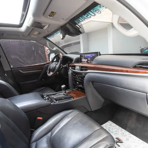 Lexus LX LX570 B2+ 5.7
