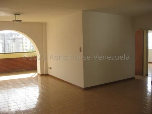 Apartamento En Venta La Urbina