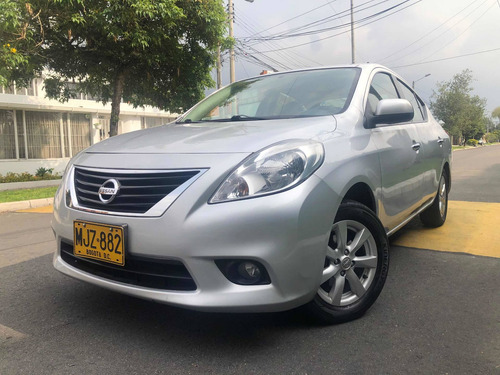 Nissan Versa 2013 1.6 Advance