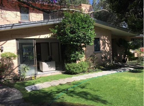 Casa En Venta/renta En Ahuehuetes Sur, Bosques De Las Lomas