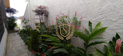 Imagem 13 de 30 de Casa Com 4 Dormitórios À Venda, 330 M² Por R$ 800.000,00 - Agriões - Teresópolis/rj - Ca0564