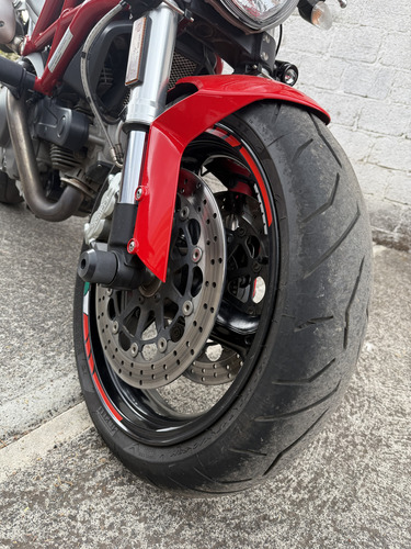 Ducati Monster 696 2014