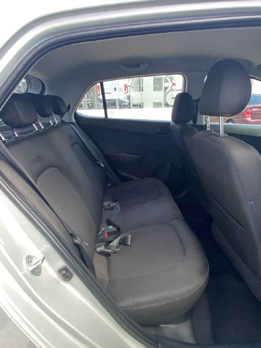 Imagen 15 de 15 de Hyundai Grand I10 2018 5p Gl Mid L4/1.2 Premium Man