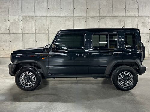 Suzuki Jimny 1.5 Glx At 5P