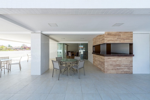 Imagem 4 de 13 de Apartamento 3/4 - 98m² - Ed. Palazzo Cristal - Petrópolis