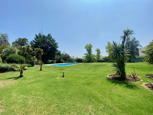 Hermosa Casa E Parcela 5000m2 En Condominio 4 D Más Serv.