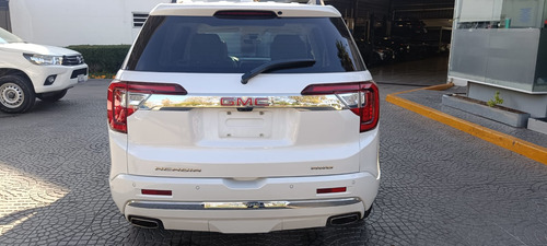 GMC Acadia Denali