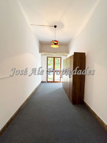 En Venta Casa Con Vista Al Rio De La Plata, Colonia