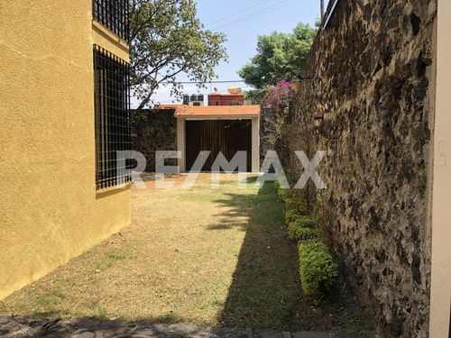 Casa En Venta En Jardines Del Ajusco