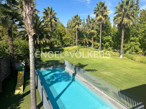 Casa Club De Golf Los Lirios