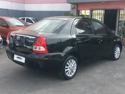 Toyota Etios 1.5 Sedan Xls 2014