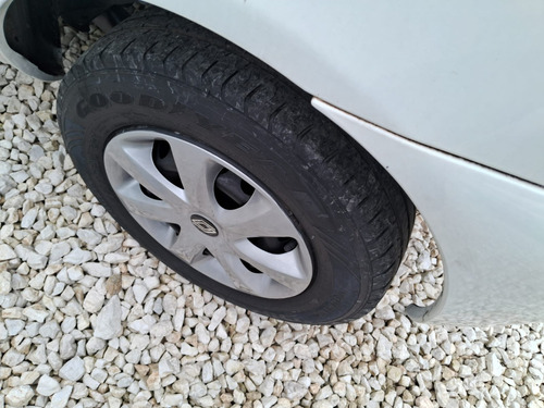 Renault Clio 1.0 AUTHENTIQUE 16V FLEX 2P MANUAL