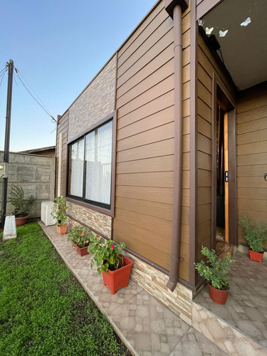 Vende Acogedora Casa En Victoria Con Amplio Local Comercial