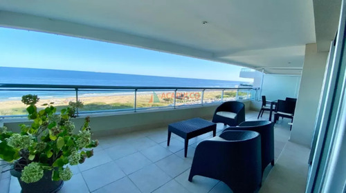 Apartamento En Ed. Torre Lobos, 3 Dormitorios *