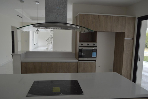 Imagen 7 de 13 de Casa - Saint Thomas