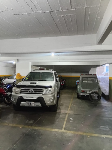 Venta De Dos Cocheras En Av Alvarez Jonte Al 5000