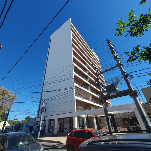 Venta Departamento 2 Dormitorios. Torre Allegro