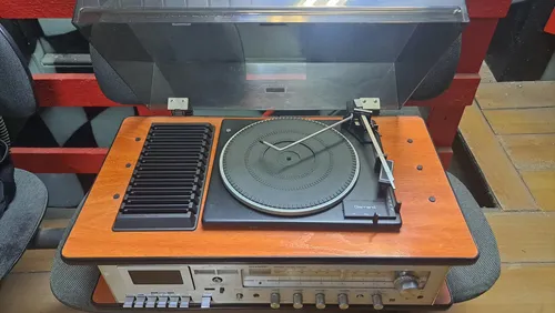 Sharp 3x1 Sg-220 1980 Toca Discos Vinil Tape K7 Vitrola