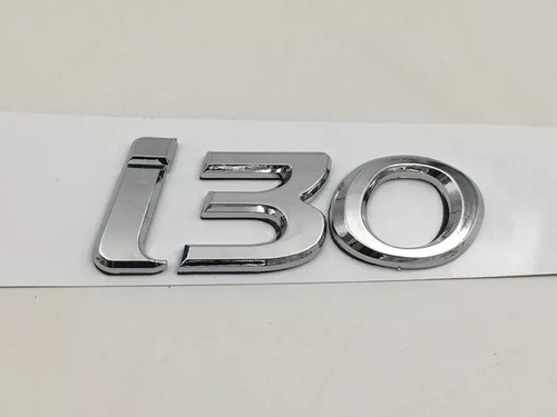 Emblema I30 Hyundai Insignia Trasero Números Letras Adhesivo