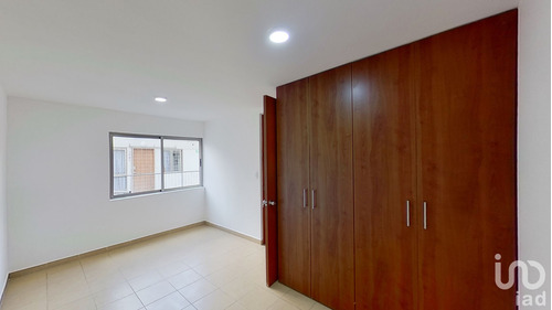 Venta Departamento 2 Ambientes Centro (área 1)