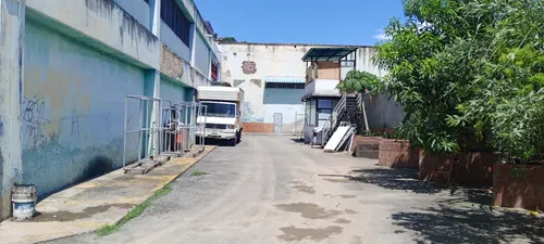 Guarenas Vendo Local 3000m2