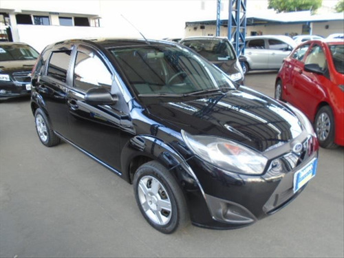 Ford Fiesta 1.0 Rocam Hatch 8v