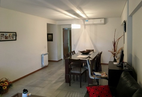 Imagen 10 de 14 de Departamento Dos Dormitorios Con Cochera