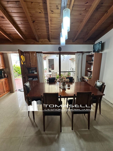 Venta - Linda Casa Multifamiliar - Lista Para Mudarte - Ideal 2 Familias - Villa Madero