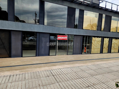 Local Comercial En Arriendo, Las Tranqueras En Vitacura