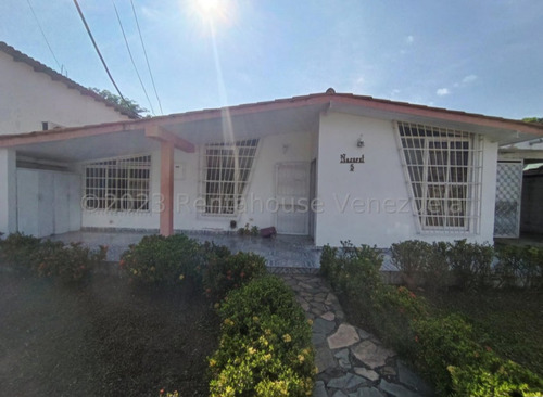 Asg Linda Casa En Venta En Urb Tiuna 24-4847